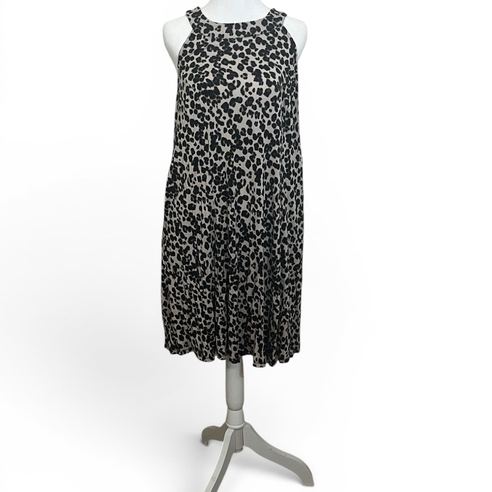 torrid Black and Cream Leopard Print Sleeveless Swing Dress - Picture 1 of 5